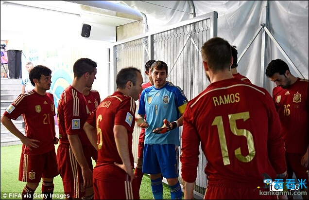 智利送西班牙和tiki-taka回家 卡西过道向队友解释什么?