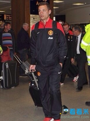曼联动态:结束集训返回英国 收拾心情迎接欧冠(图)