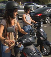 <b>WWE2016年3月9日女摔生活Total Divas第五季《第八集》</b>