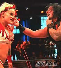 <b>墨西哥地下摔角Lucha Underground第三季《第二十六集》</b>