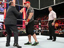 WWE正义王者霸王举鼎不成遭偷袭！兰迪奥尔顿RKO扣爆约翰塞纳-RAW摔角2014年10月