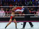 【中文解说】WWE大力士pk虐人巨兽！鲁瑟夫迎头痛击大秀哥(2015.03.13) - wwe美国职