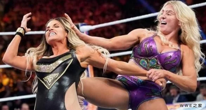 WWE初代女神崔西斯特拉图斯希望回归，并与莎夏进行梦幻对决