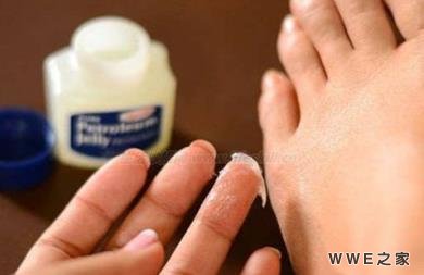 凡士林的15种神奇小妙用