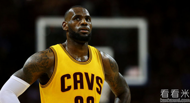 魔术师建议詹姆斯：去做你自己！