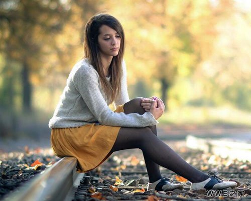 带有何字的伤感qq网名