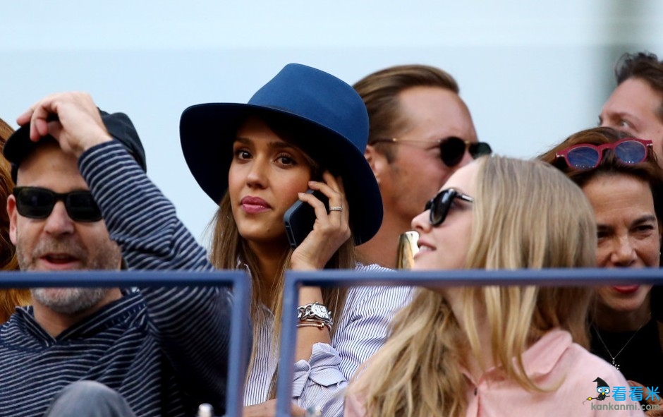 小贝与西王后捧场纳德决战 美网观众席星光熠熠(图)