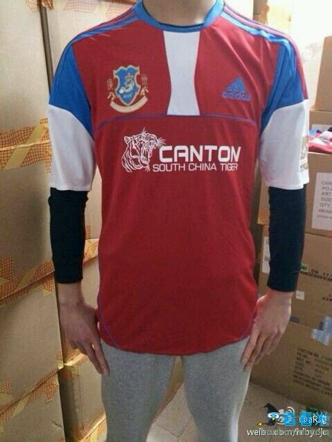 恒大战墨尔本再启亚冠征程 球迷联盟晒会服预热新赛季