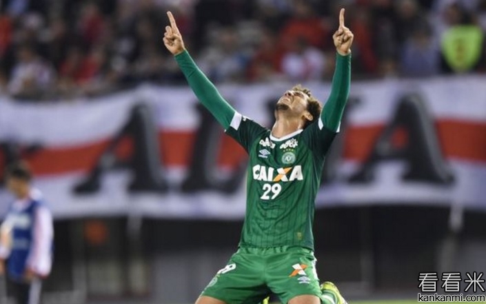 避免心理创伤，医护人员尚未告诉空难幸存者真相